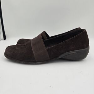 Vintage Aerosoles Women’s 8.5 Brown Suede Slip-On Loafers Flats Comfort Shoes